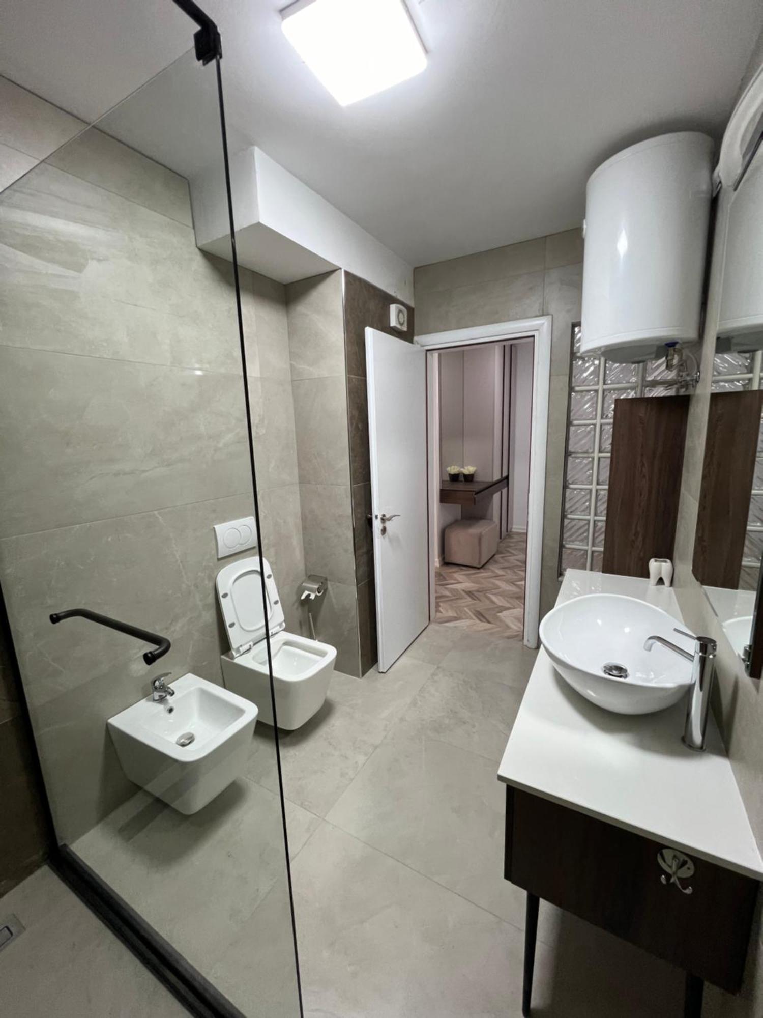 Erlaiden Apartment Shkodër Esterno foto